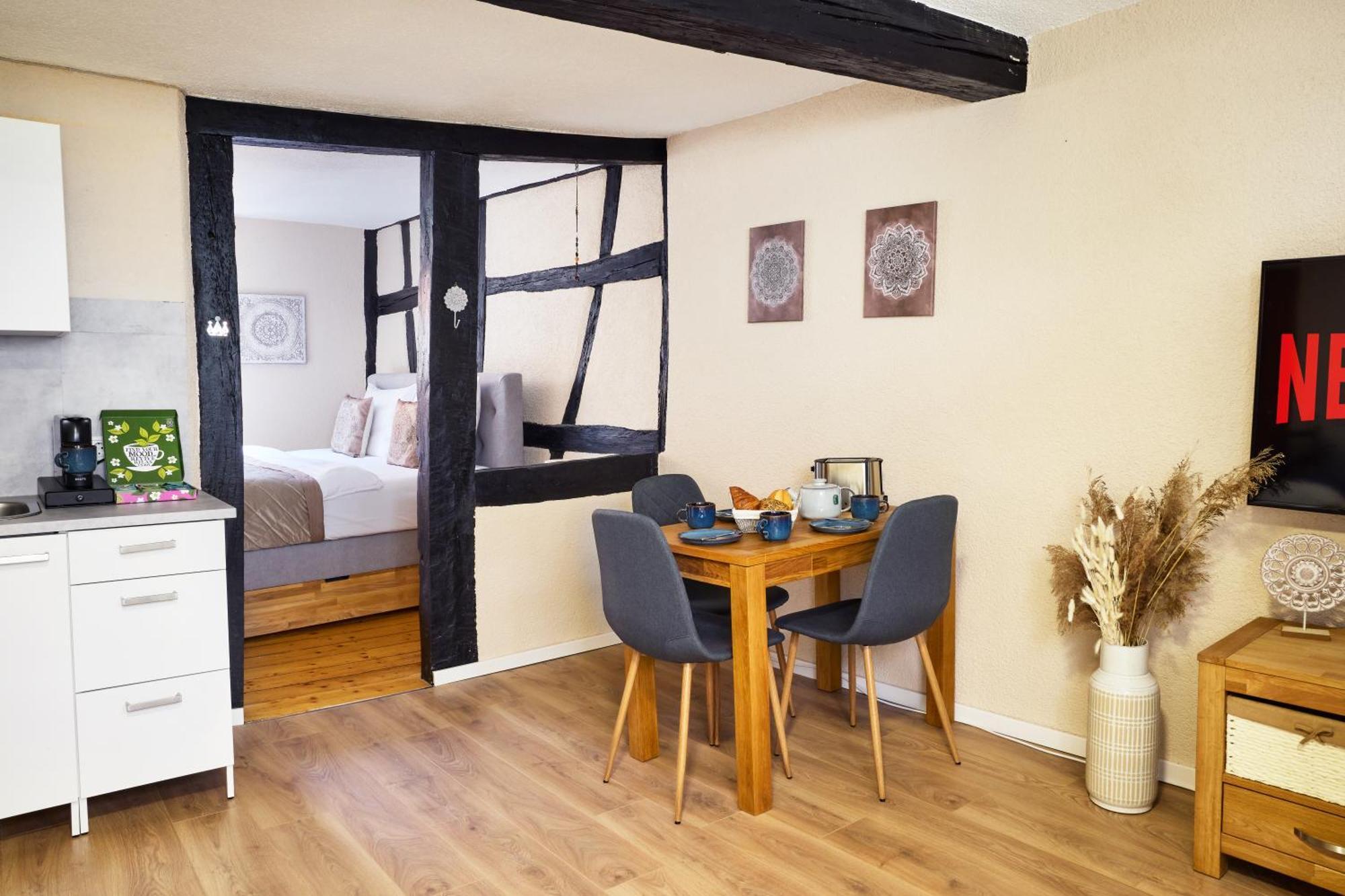 Hygge-Flats - Zentral Fuer 2-4 Personen, Wlan Apartment Heppenheim  Ngoại thất bức ảnh